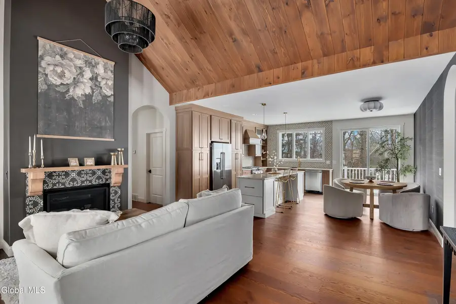 80b Schuurman Road, Schodack, NY 12033 - #2