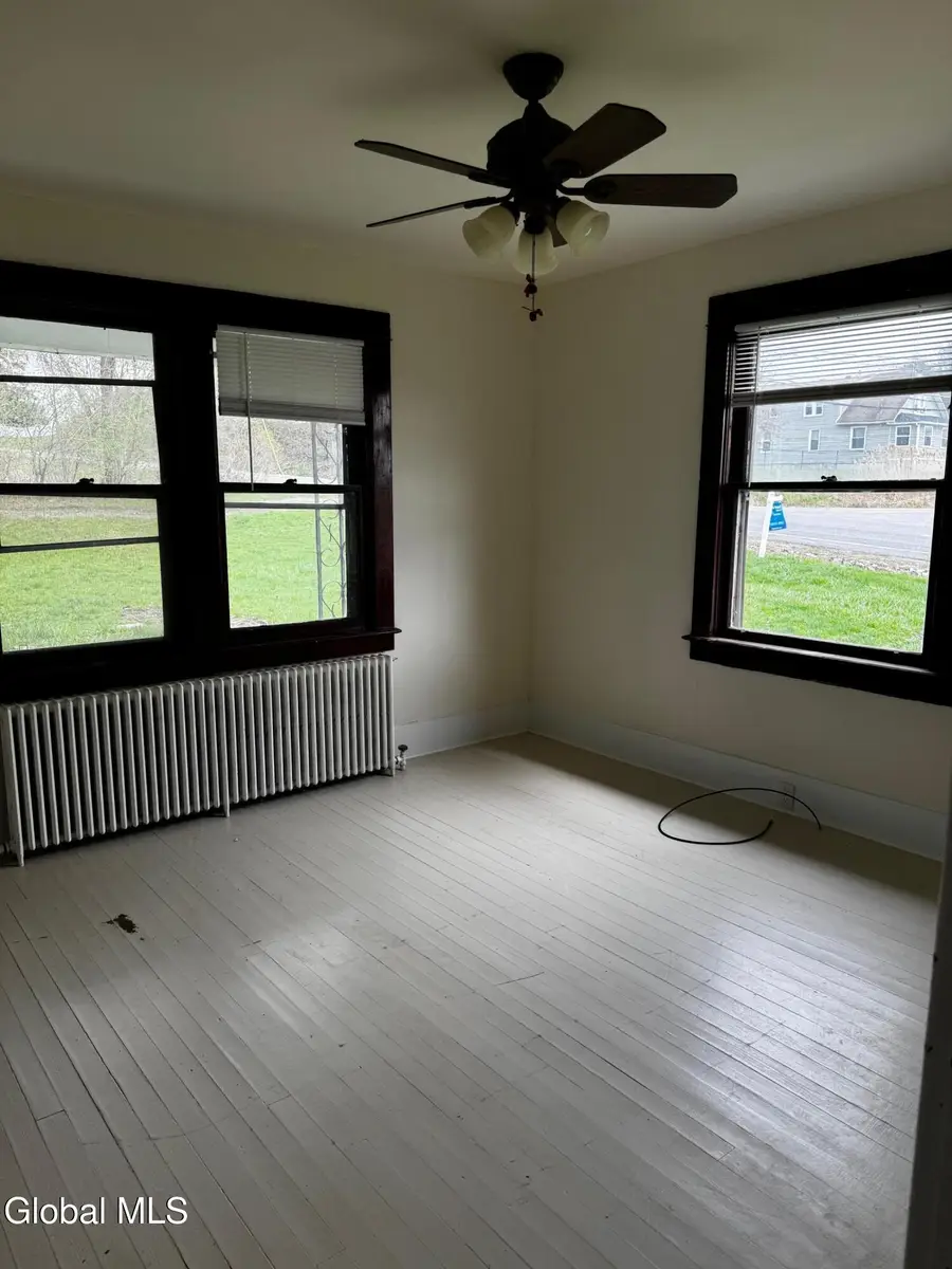 277 Upper Newtown Road, Halfmoon, NY 12118 - #3