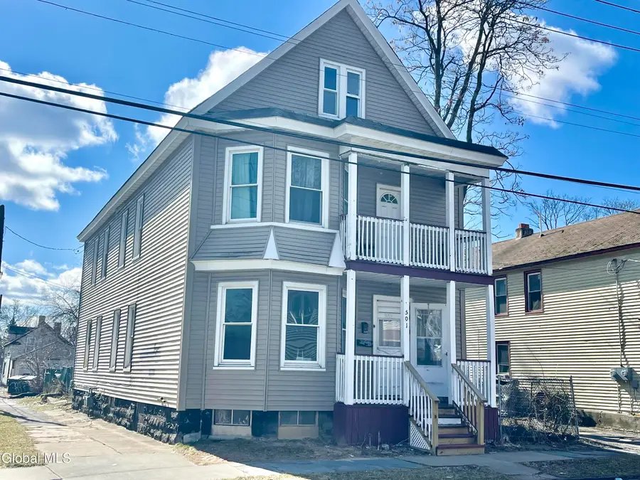 501 Paige Street, Schenectady, NY 12307 - #2