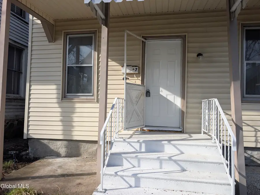 7 Baker Street, Johnstown, NY 12095 - #3