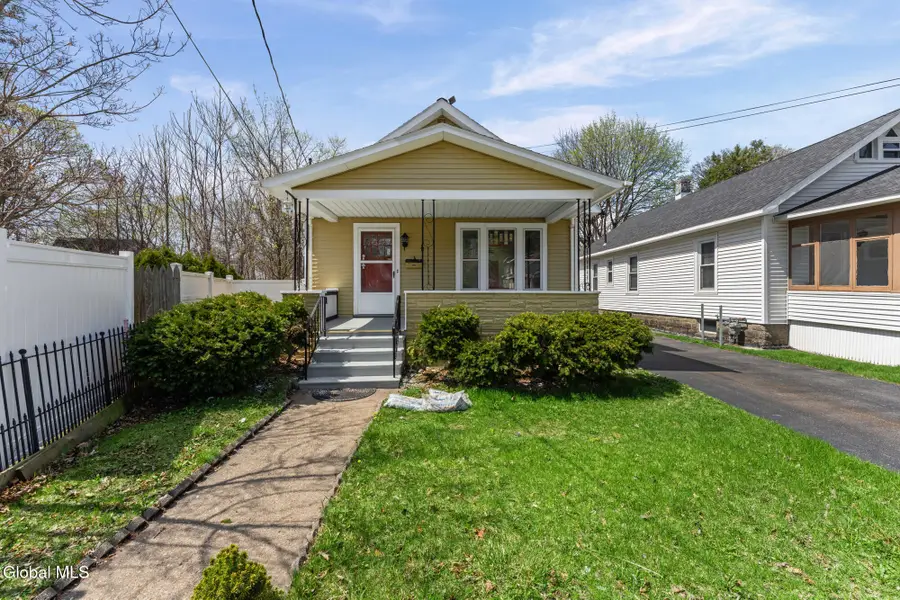 917 Hazelwood Avenue, Schenectady, NY 12306 - #2