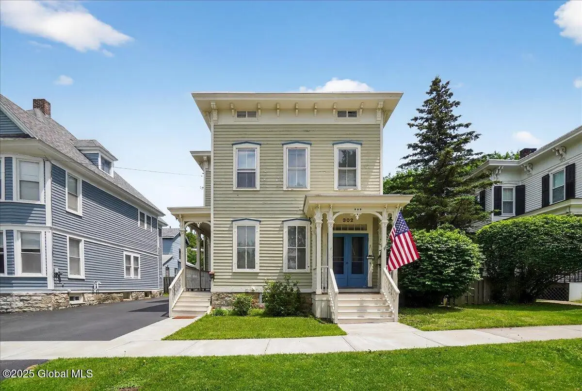 302 S William Street, Johnstown, NY 12095 - #1