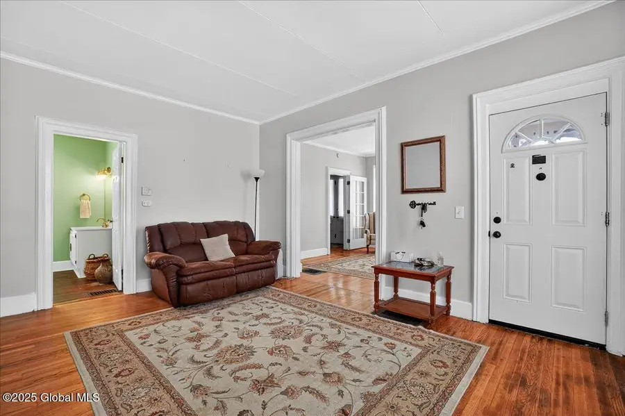 302 S William Street, Johnstown, NY 12095 - #3