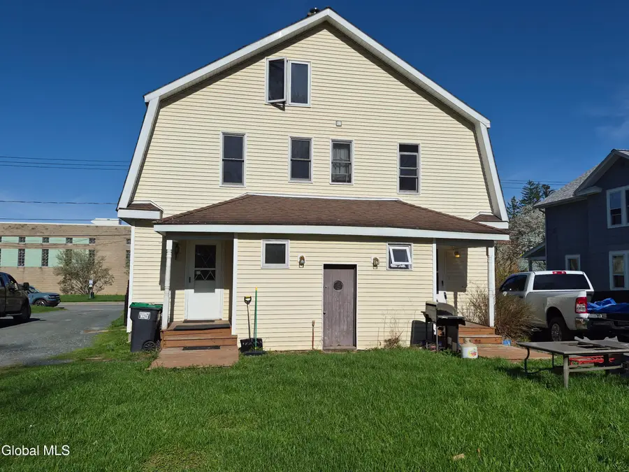 22-24 Campbell Avenue, Castleton On Hudson, NY 12033 - #3