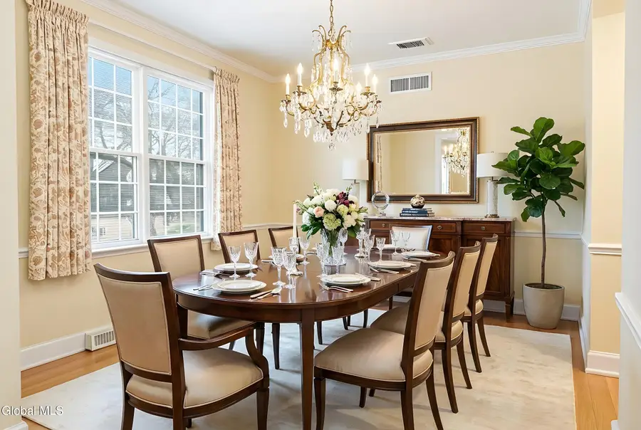 12 Patriot Circle, Clifton Park, NY 12065 - #3