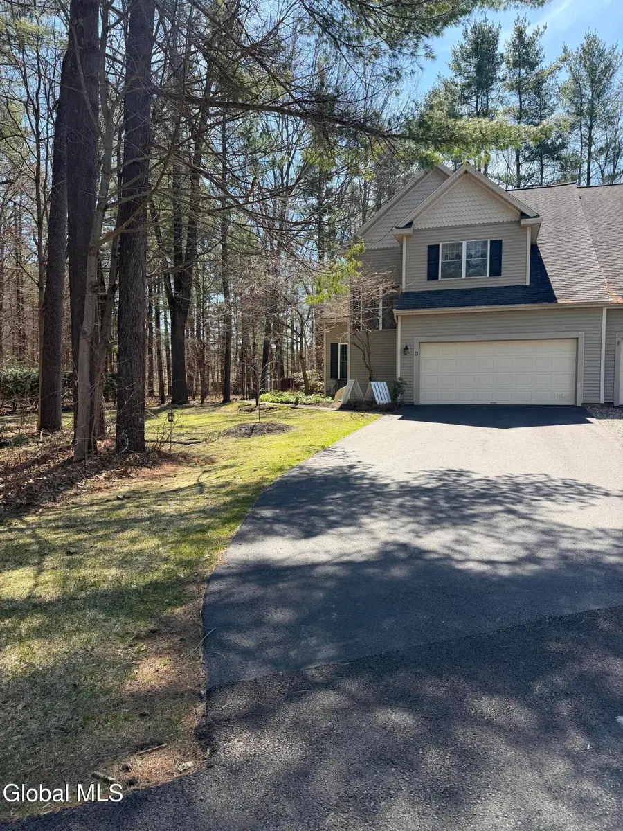 3 Donegal Way, Wilton, NY 12866 - #3