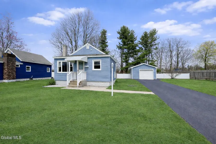 153 Dahlia Street, Rotterdam, NY 12306 - #3