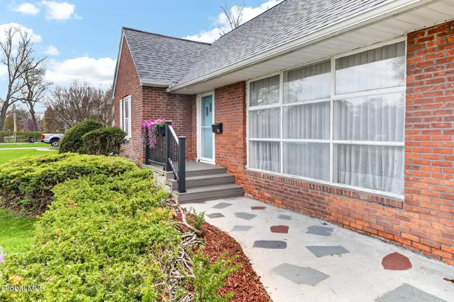 711 Riverside Avenue, Glenville, NY 12302 - #3