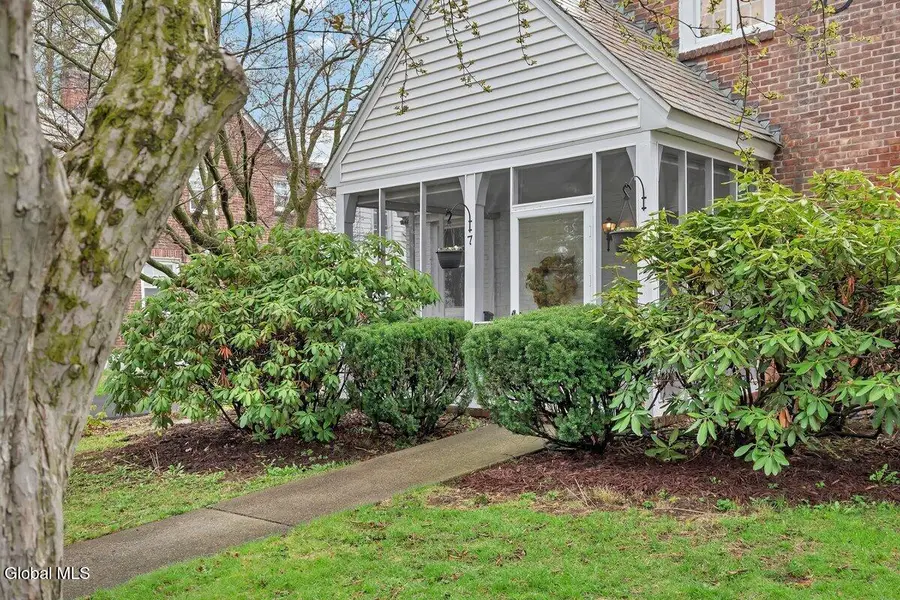 7 Tudor Road, Albany, NY 12203 - #3
