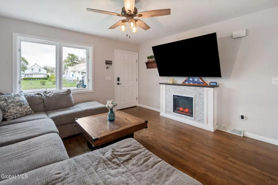 1100 Laura Street, Rotterdam, NY 12306 - #3