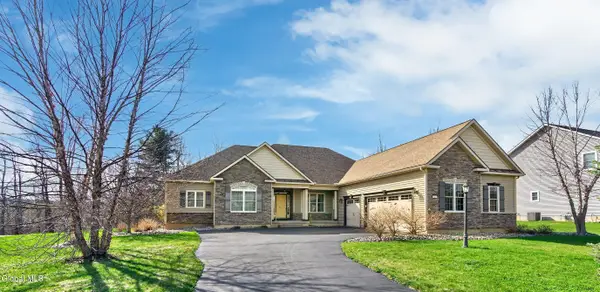 227 Landbridge Drive, Altamont, NY 12009