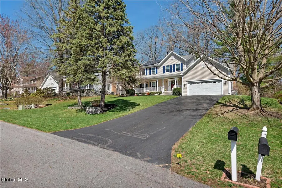 12 Deer Run Hollow, Halfmoon, NY 12065 - #2