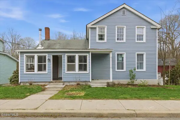 43 Elm Street, Nassau, NY 12123