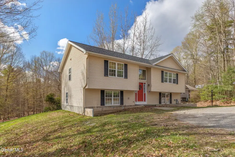 164 N Greenfield Road, Greenfield, NY 12859 - #2