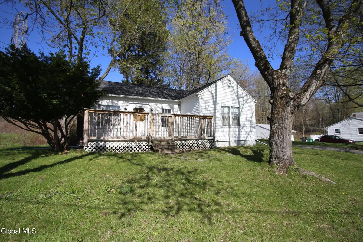 1 Western Avenue, New Scotland, NY 12067 - #1