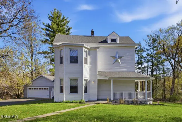 3613 Becker Street, Niskayuna, NY 12304