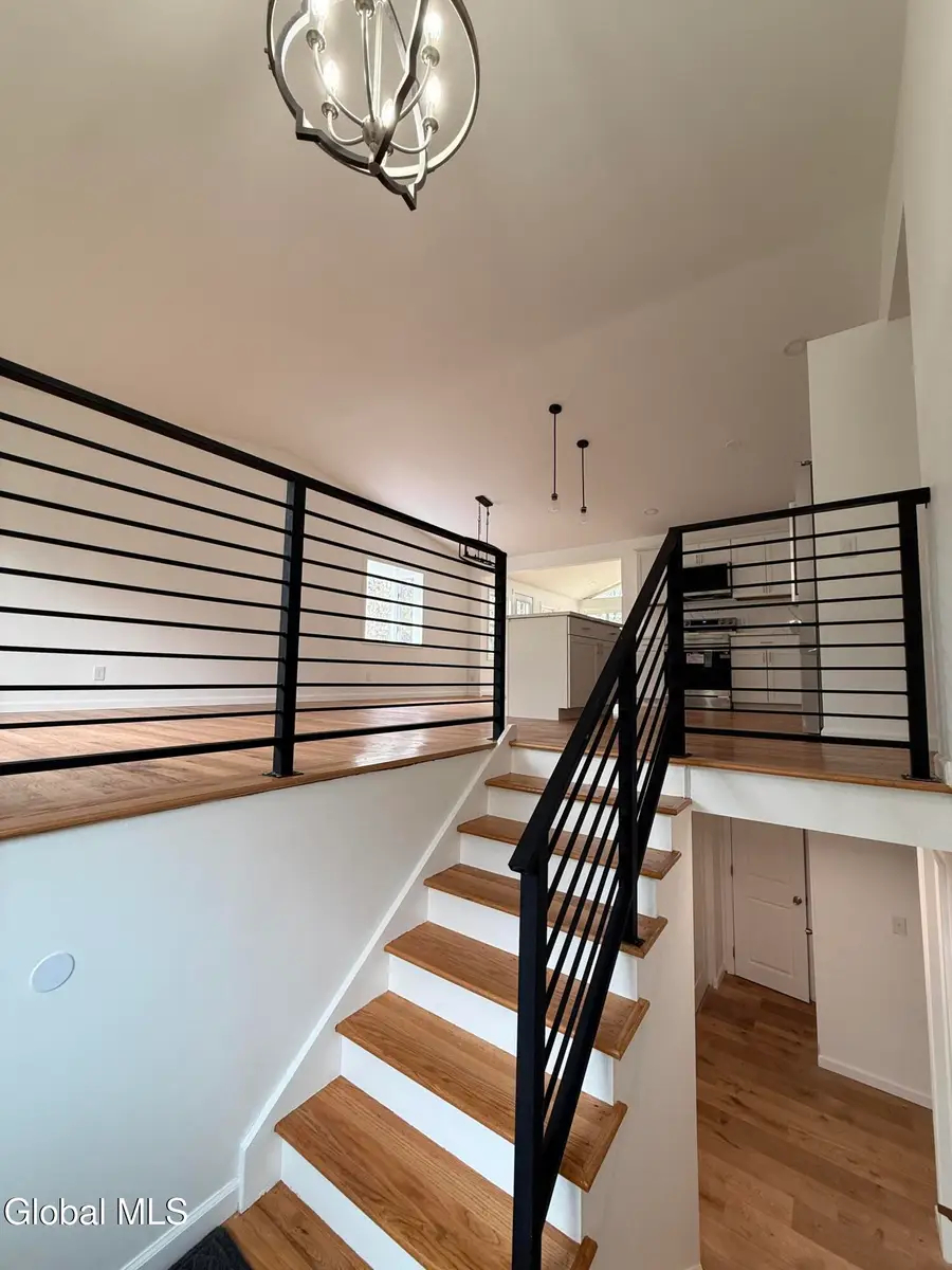 5 Greenridge Drive, Clifton Park, NY 12065 - #2