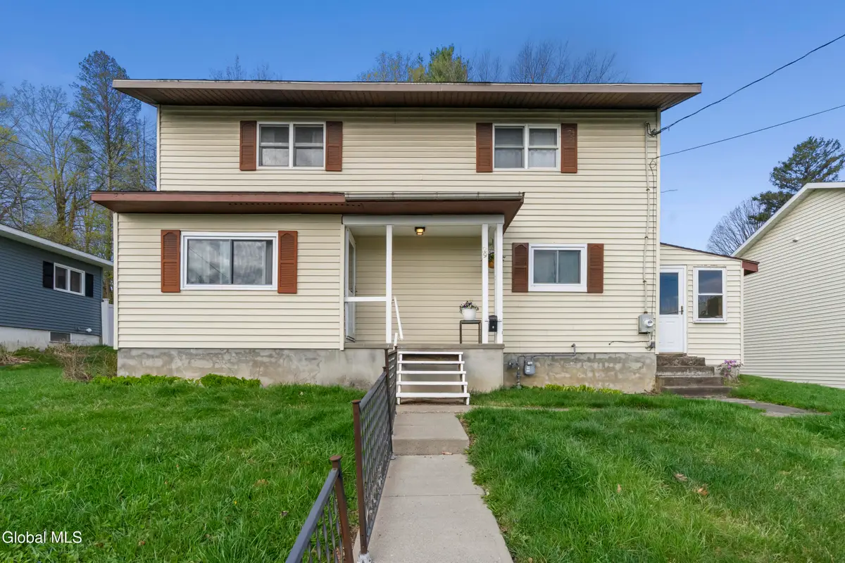 29 Harris Avenue, Mechanicville, NY 12118 - #1