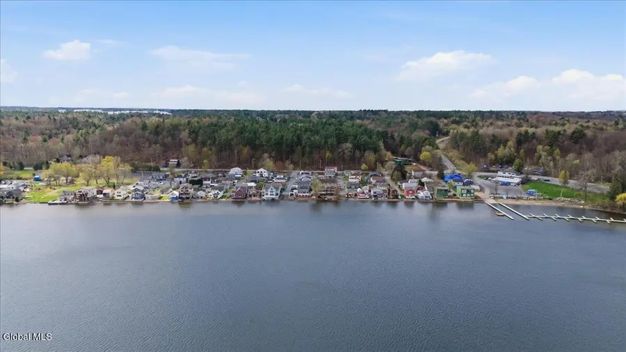 18 Shore Avenue, Malta, NY 12866 - #2
