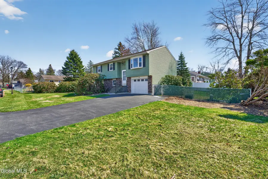 2 Maple Drive, Colonie, NY 12205 - #3