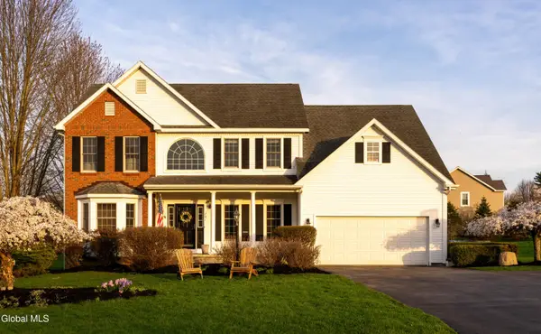 201 Longhouse Lane, Guilderland, NY 12159