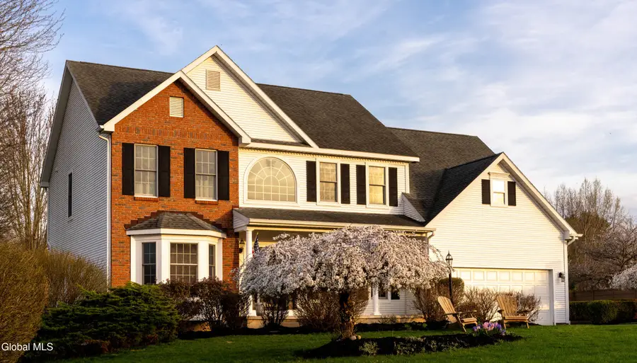 201 Longhouse Lane, Westmere, NY 12159 - #2