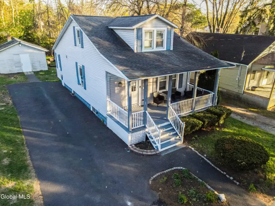 29 Undine Street, Colonie, NY 12205 - #2