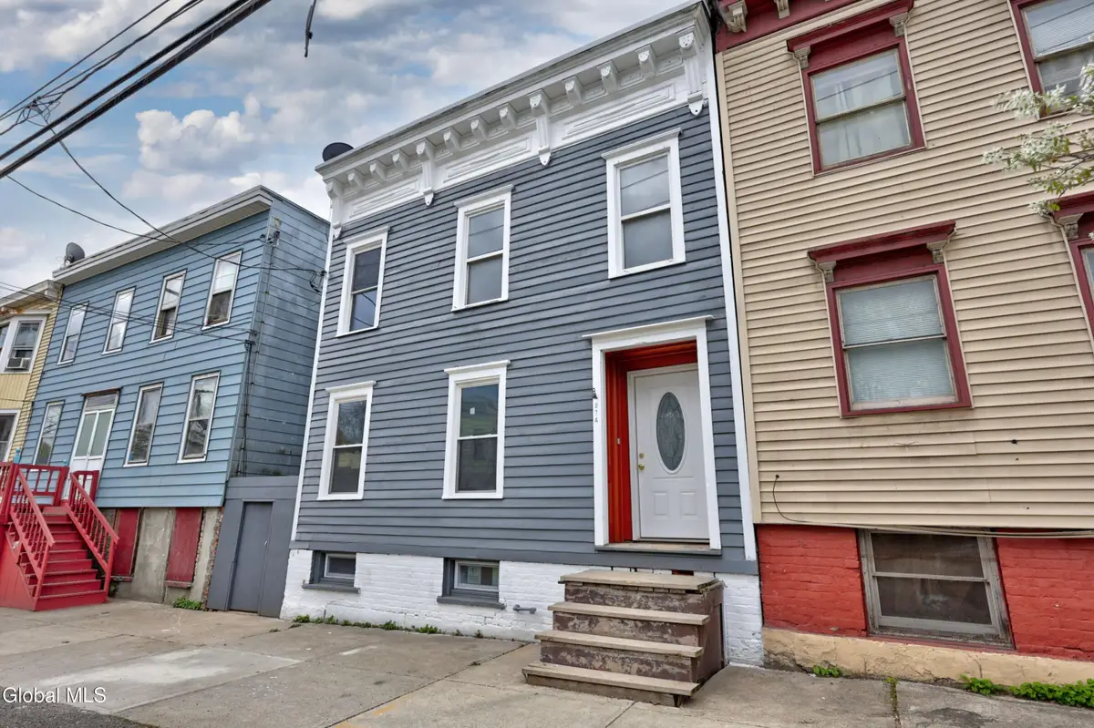 274 Livingston Avenue, Albany, NY 12210 - #1