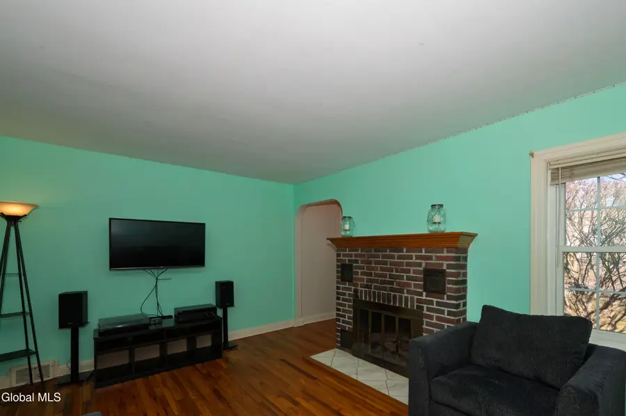 2814 Halsey Drive, Schenectady, NY 12304 - #3