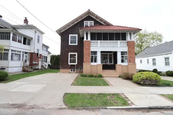 28 Stewart Street, Amsterdam, NY 12010