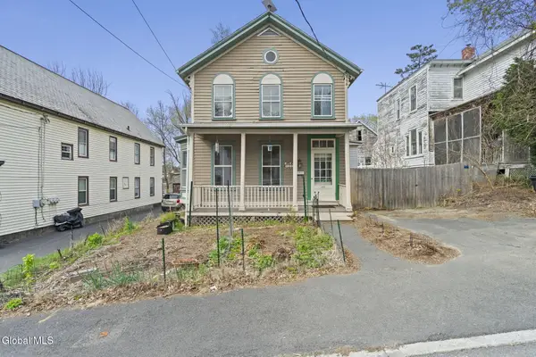 21 Lansing Avenue, Troy, NY 12180