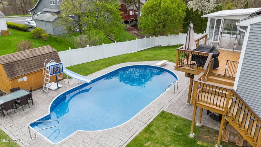 812 Mann Avenue, Rensselaer, NY 12144 - #2