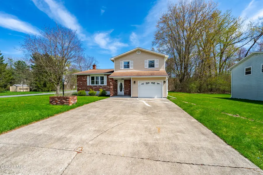 50 Fairlawn Drive, Bethlehem, NY 12158 - #2