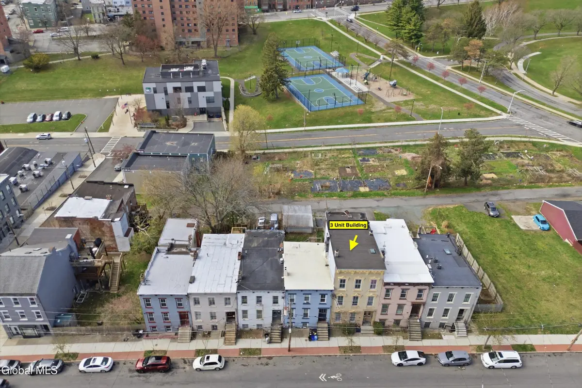 52 Park Avenue, Albany, NY 12202 - #1