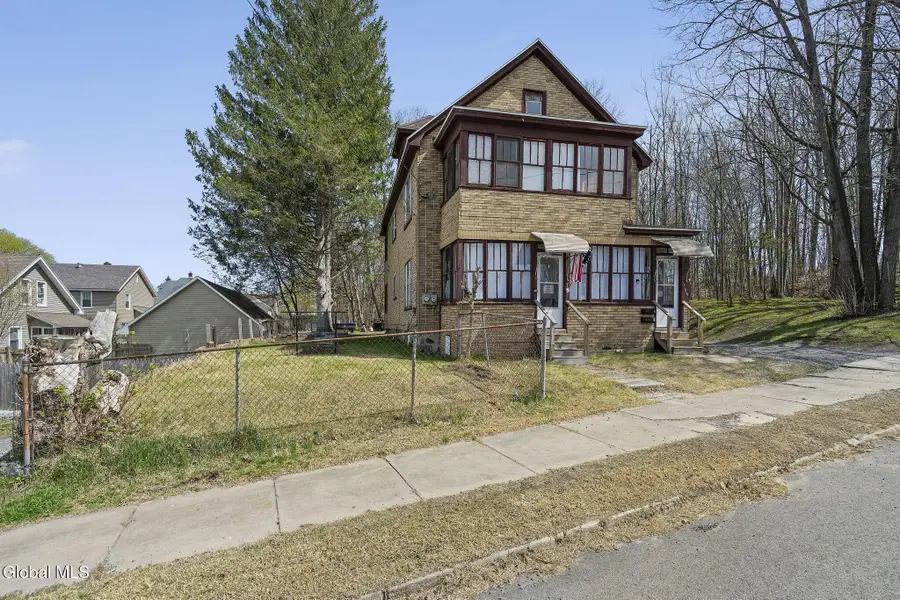 109 S Judson Street, Gloversville, NY 12078 - #2