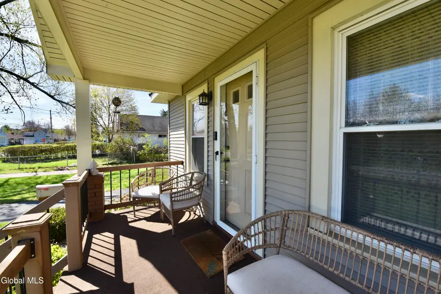 1929 Amsterdam Avenue, Rotterdam, NY 12303 - #3