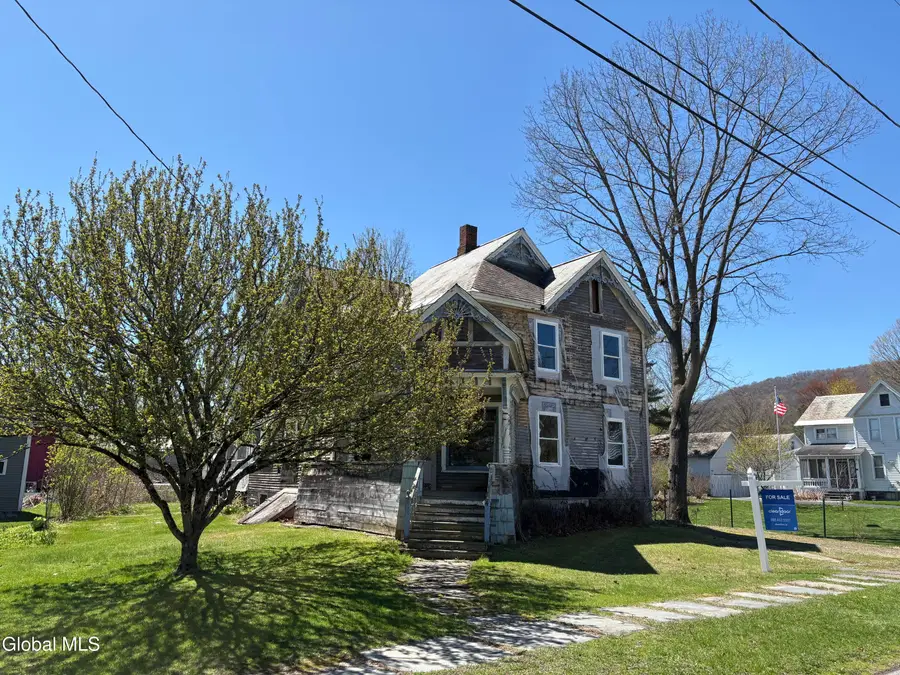 4 Elm Street, Granville, NY 12832 - #3