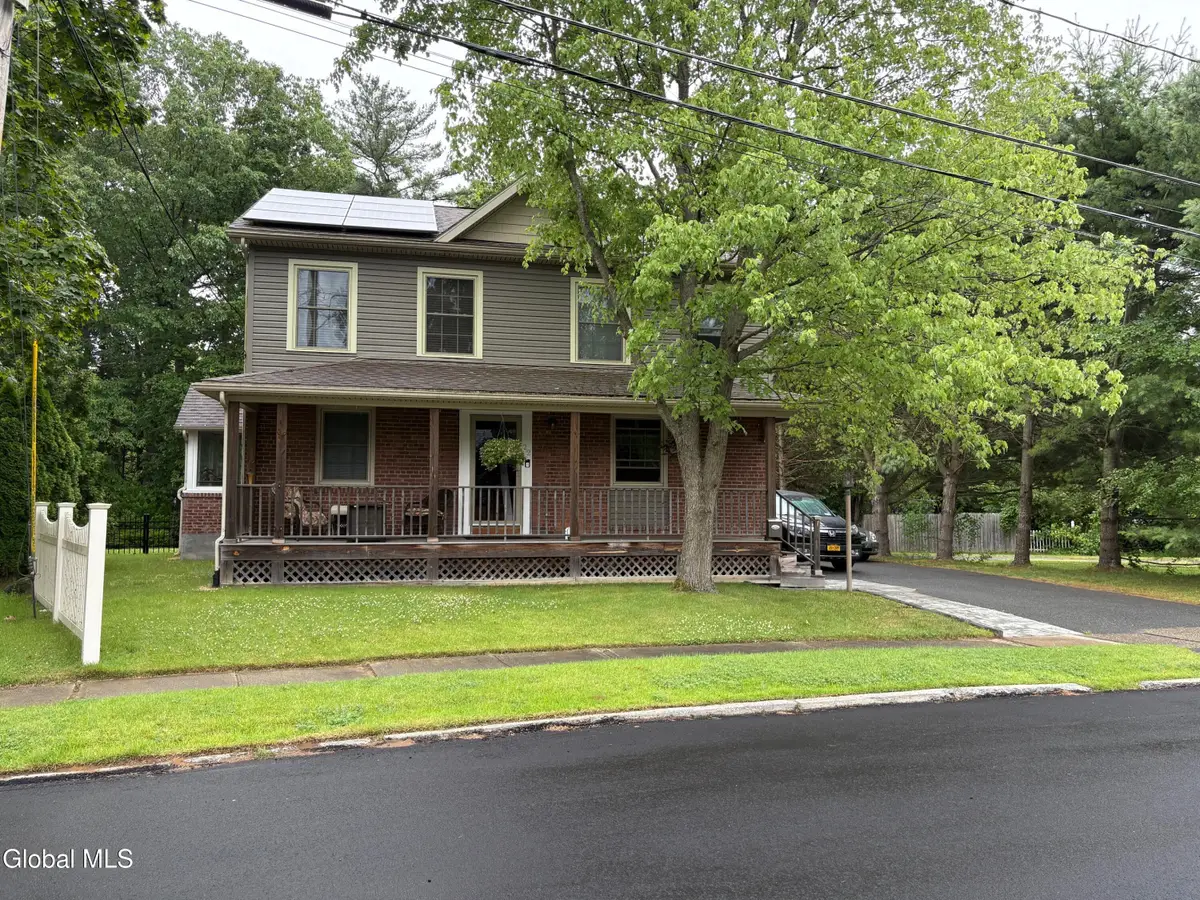 22 Brent Street, Colonie, NY 12205 - #1