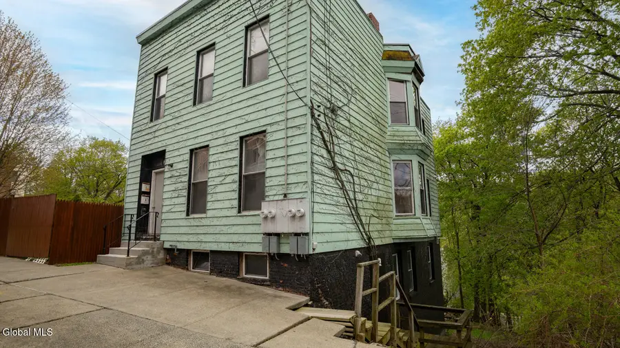 62 College Avenue, Troy, NY 12180 - #2