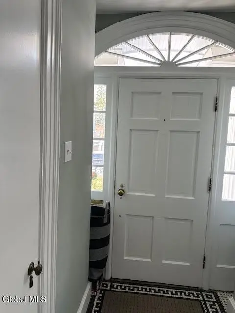 843 Wright Avenue, Schenectady, NY 12309 - #2