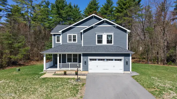 6 Pine Bark Place, Wilton, NY 12866