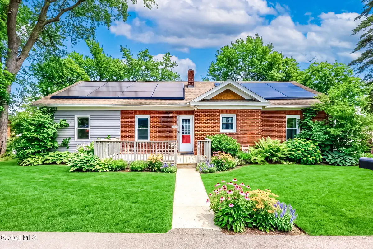 55 Park Avenue, Latham, NY 12110 - #1