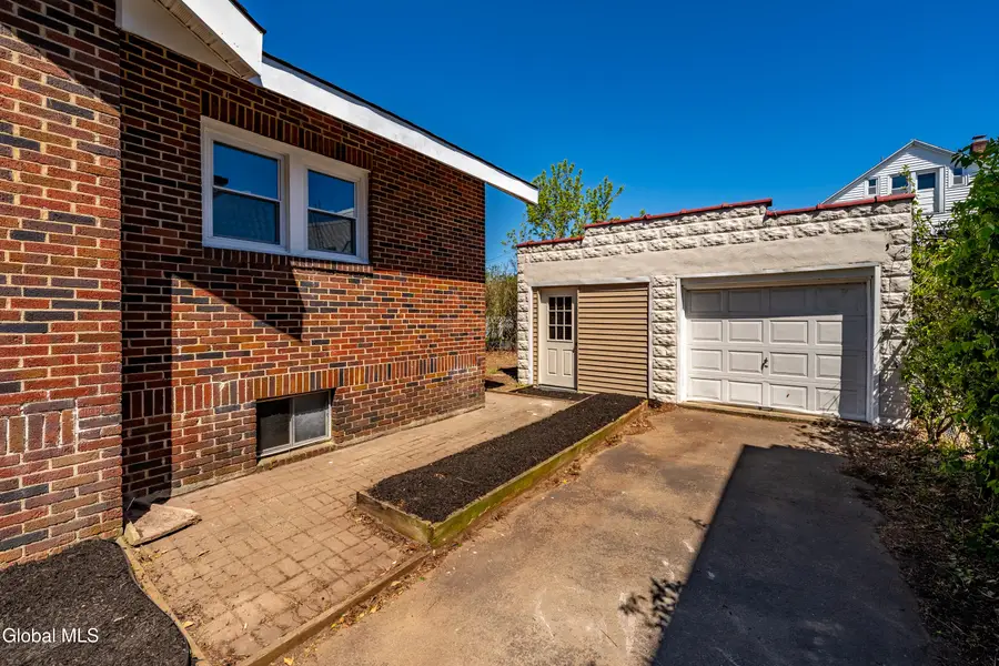 39 Taft Avenue, Albany, NY 12203 - #3