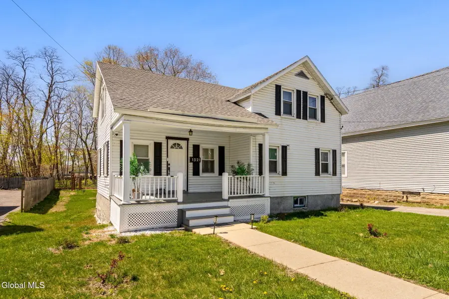 1321 Helderberg Avenue, Schenectady, NY 12306 - #3