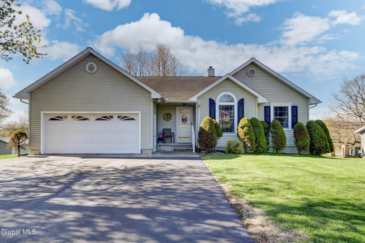 4 Rockefeller Drive, Saint Johnsville, NY 13452 - #1