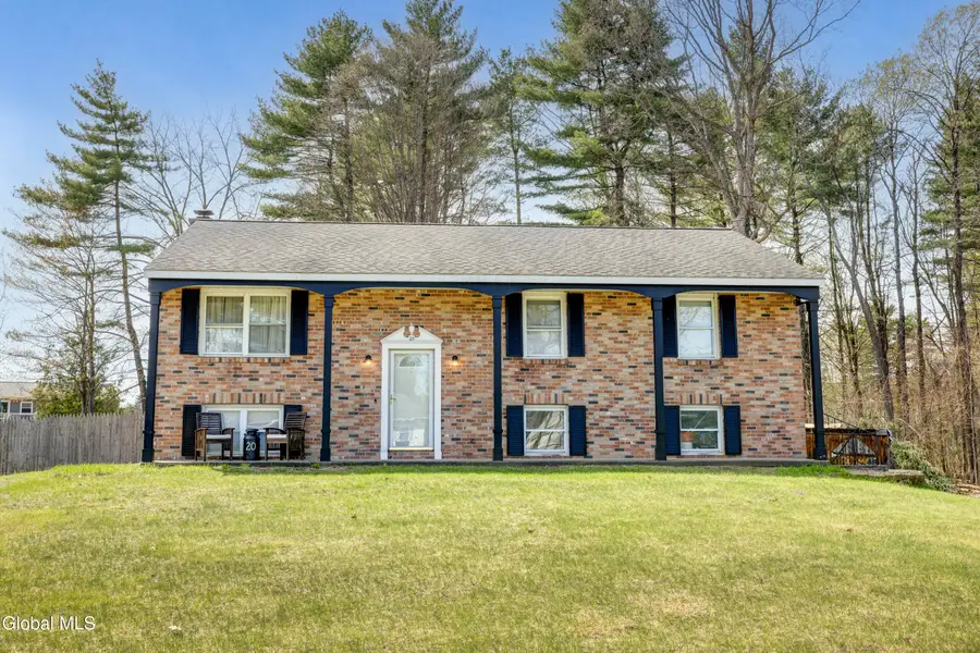 20 Wynnefield Drive, Moreau, NY 12803 - #2