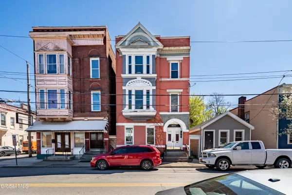 3074 6th Avenue, Troy, NY 12180