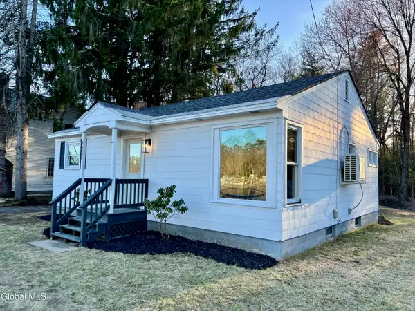5043 Route 9n, Corinth, NY 12822