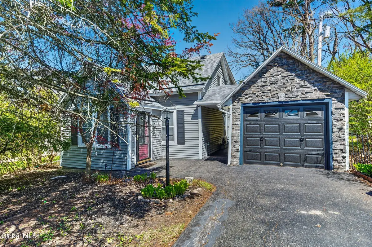 1817 Nott Street, Schenectady, NY 12309 - #1