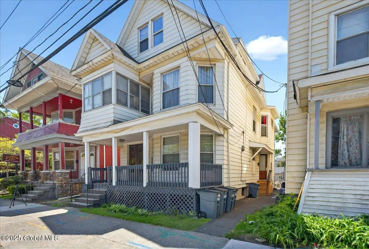 272 Morton Avenue, Albany, NY 12209 - #1